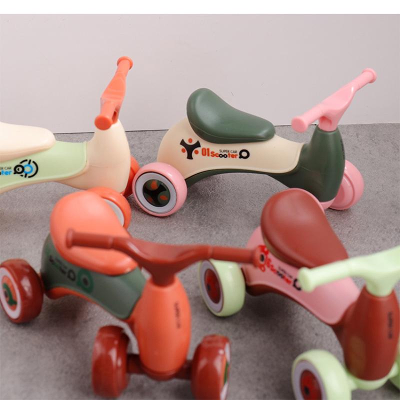 NEW Simulation Mini Cute Kids  - Ride On Toy Car 评论和价格